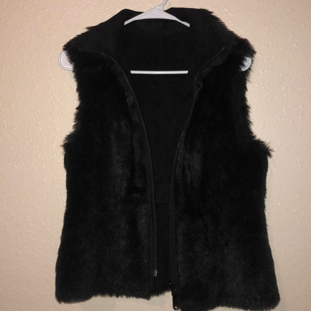 black furry vest!!